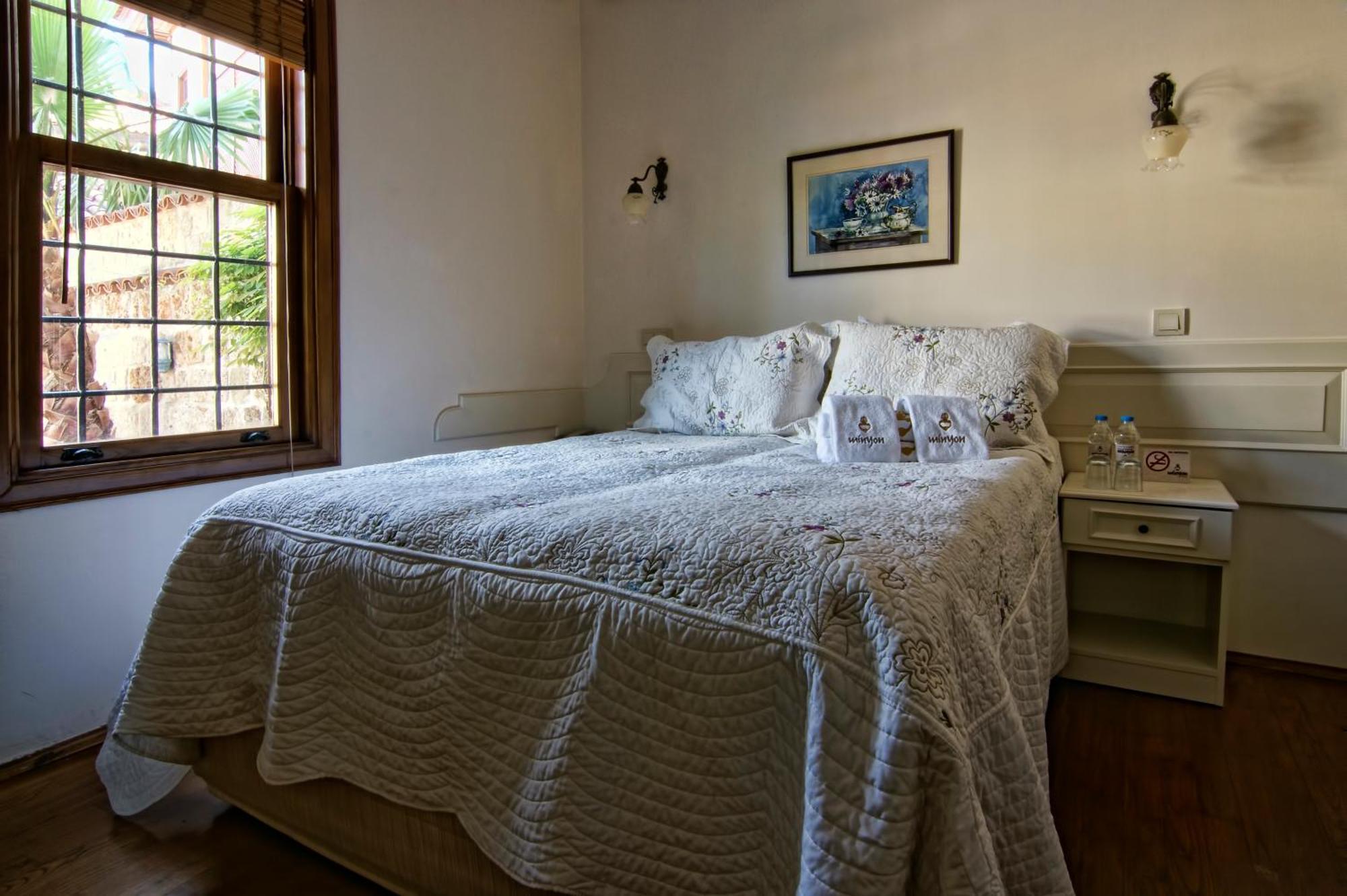 Minyon Hotel Antalya Habitación foto